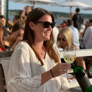 Meet your Posher, Haley